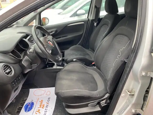 Fiat Grande Punto view 5