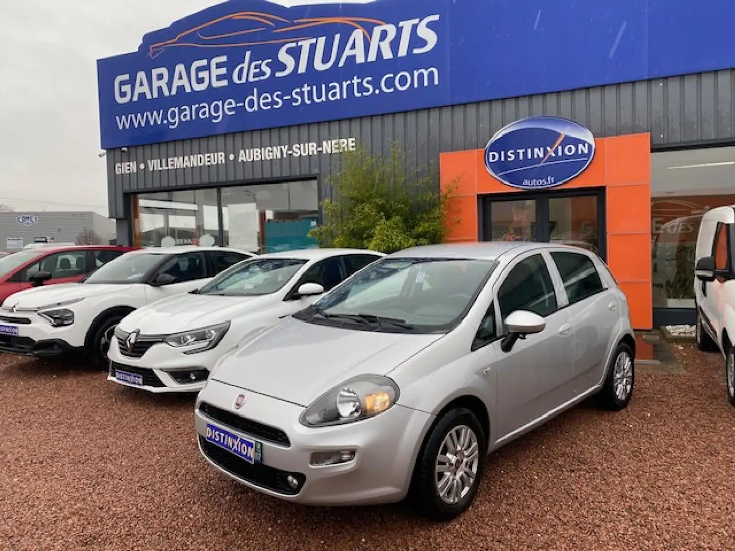 Fiat Grande Punto 1.2i - 69 - ITALIA Gris - 1