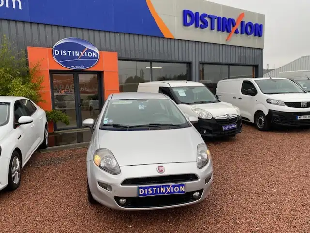 Fiat Grande Punto view 3