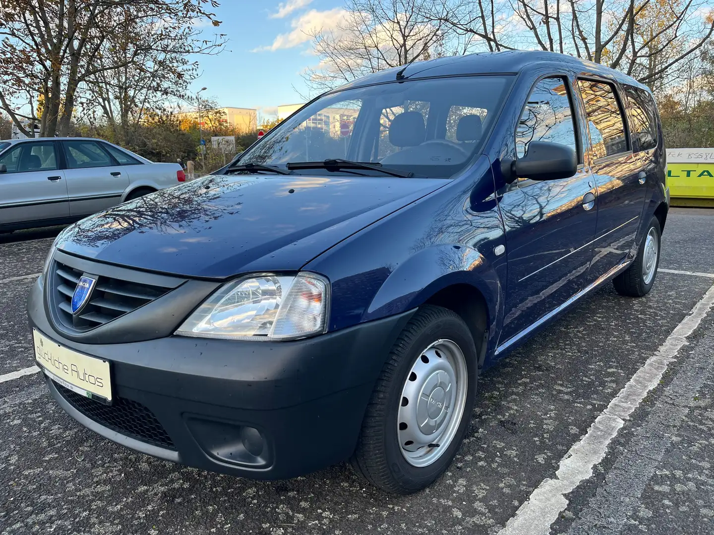 Dacia Logan Logan MCV 1.4 orig. 27.262 km! TÜV 06/27 TOP!!! Blau - 1