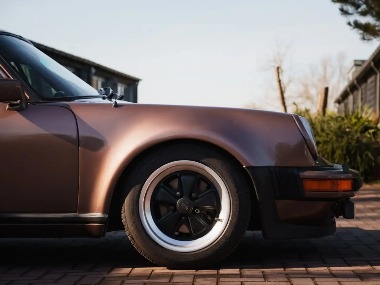 Porsche 930 3.0 Turbo - Kupferbraun Metallic, foto 10