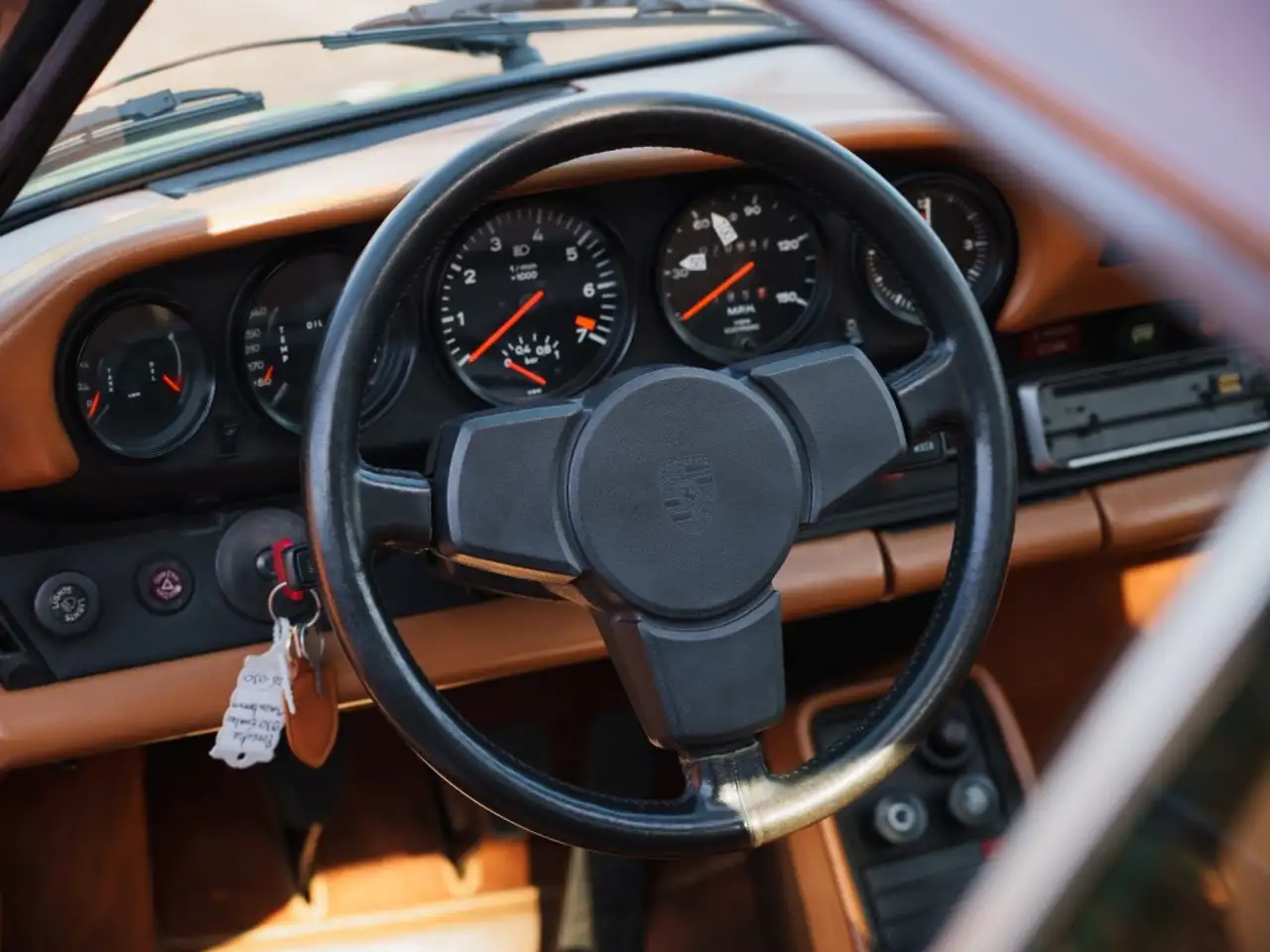 Porsche 930 3.0 Turbo - Kupferbraun Metallic, foto 5