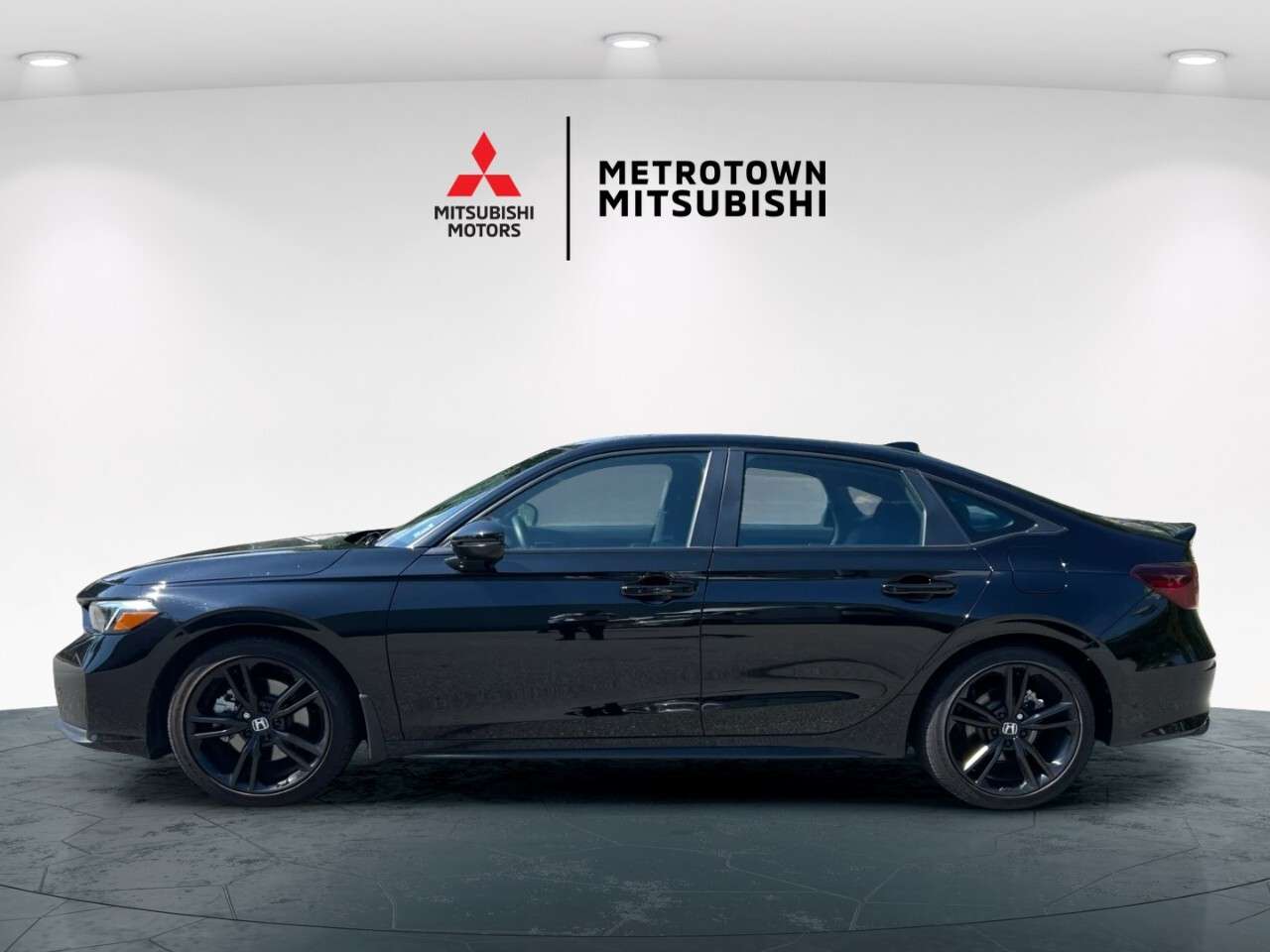 2025 Honda Civic Bose Sound System - Turbo Charged - Rev Matching — снимка 1