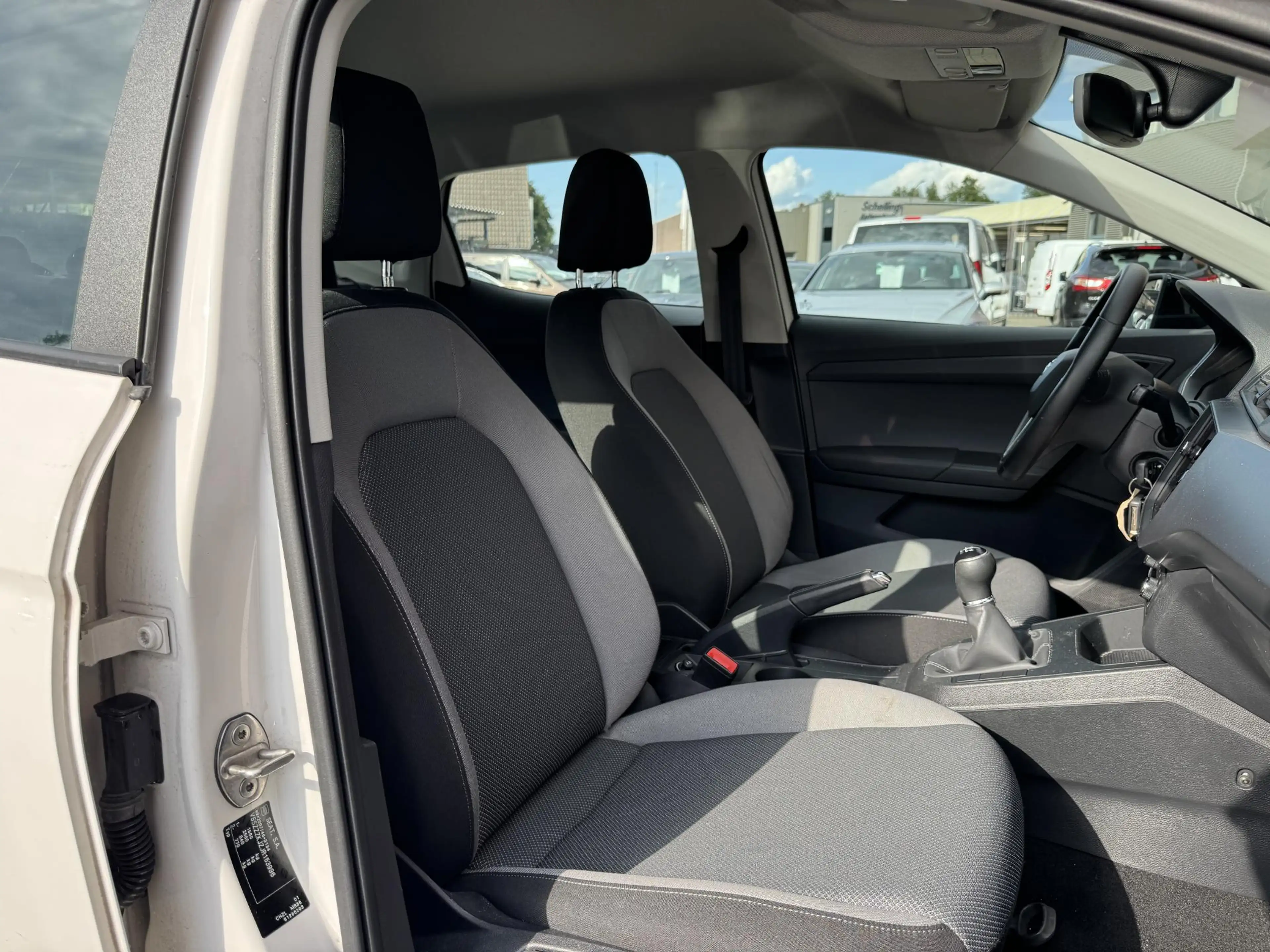 SEAT Ibiza 1.0 TSI Style LED | Cruise | PDC — photo 5