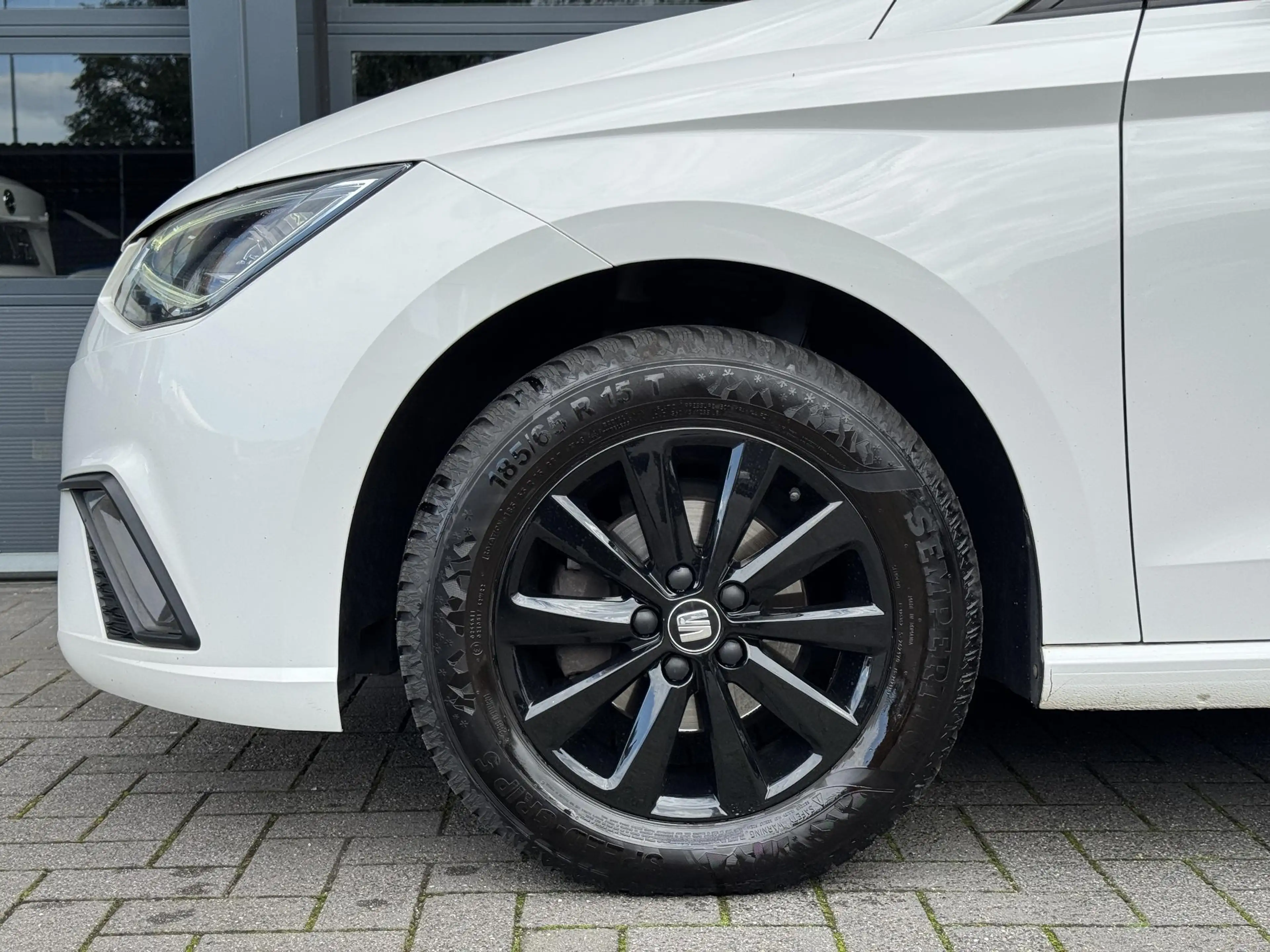 SEAT Ibiza 1.0 TSI Style LED | Cruise | PDC — photo 8