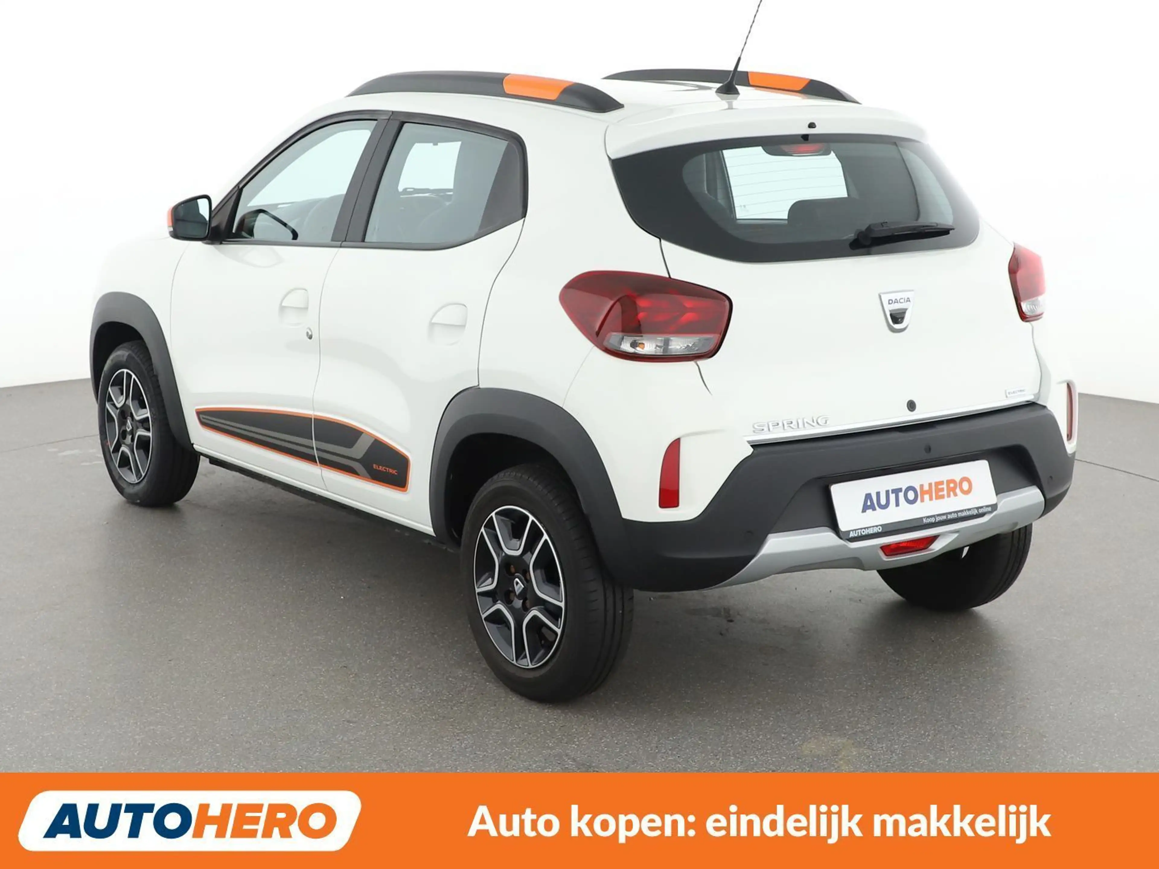 Dacia Spring electric drive 33 kW Comfort Plus — photo 4