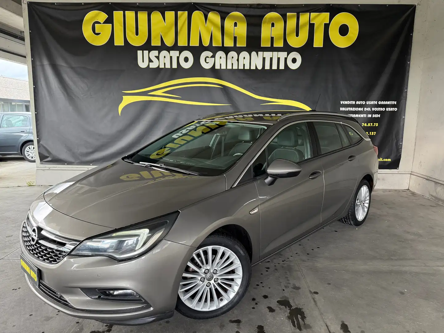 Opel Astra UNICO PROPRIETARIO Sports Tourer 1.0 t ecoflex Grau - 1