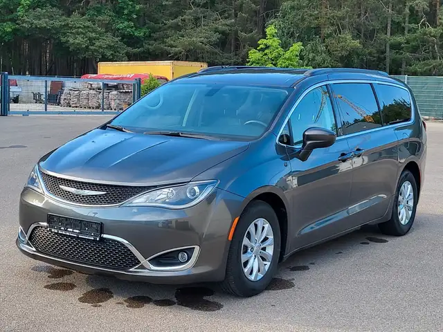 Chrysler Pacifica 3.6 V6/7-Sitze/NAVI/el.Türe/LEDER