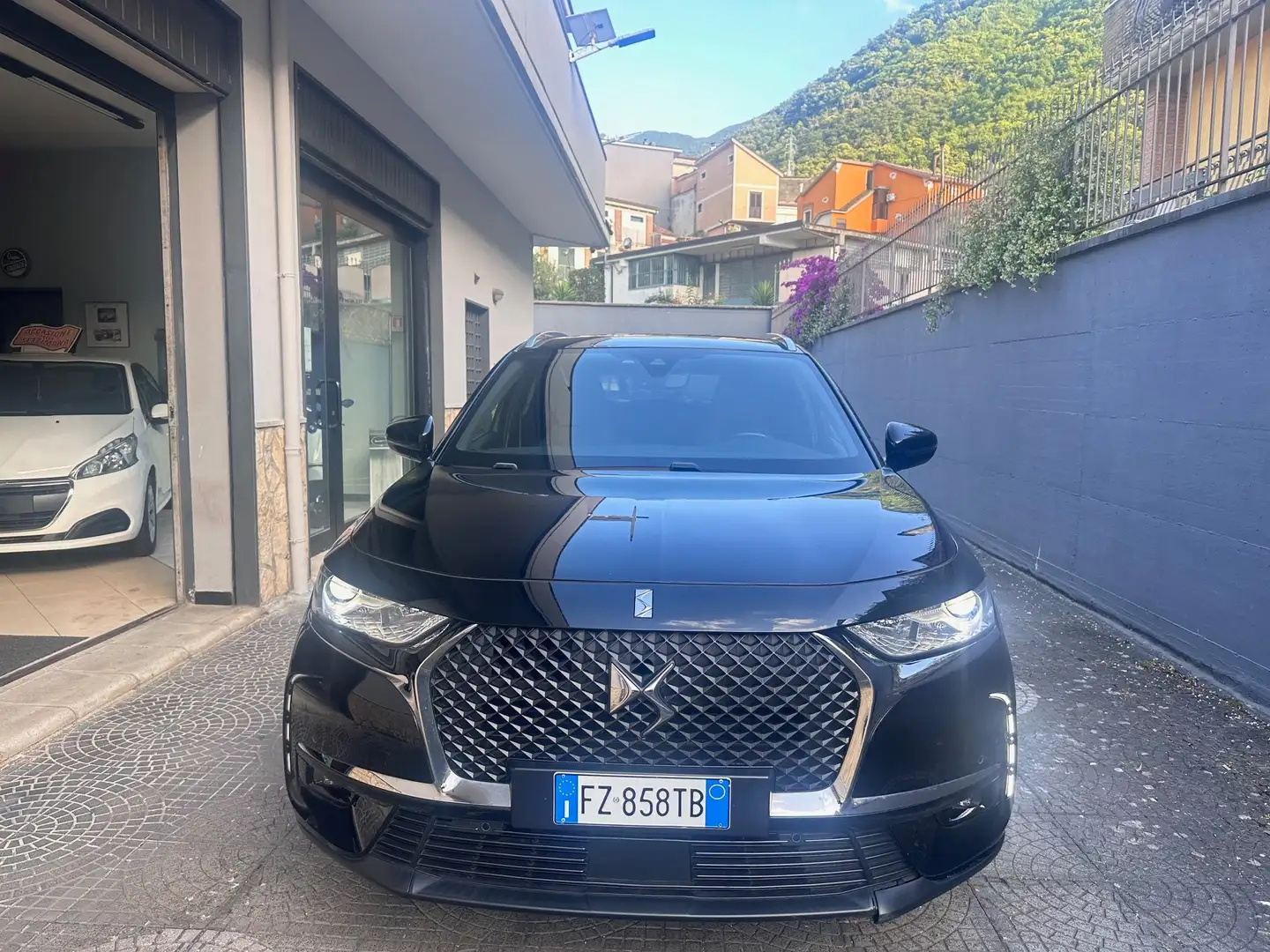 DS Automobiles DS 7 Crossback DS7 Crossback 1.5 bluehdi Grand Chic 130cv auto Nero - 1