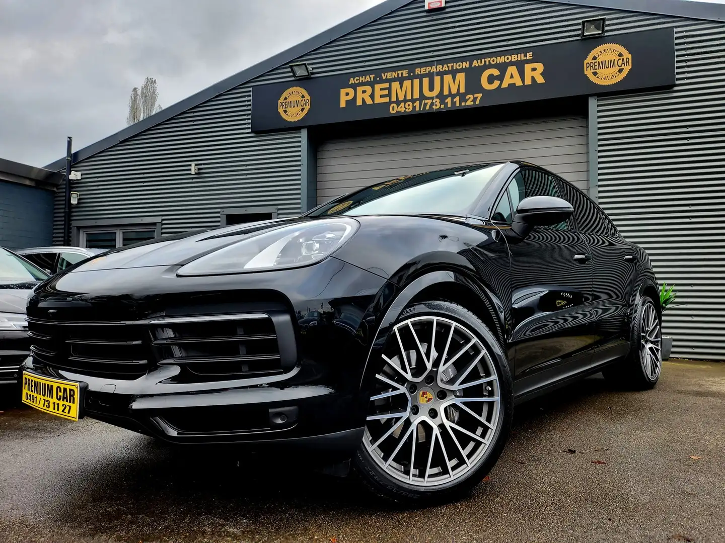 Porsche Cayenne COUPE 3.0T BLACK EDITION PANO CHRONO BOSE JA 22 Zwart - 1