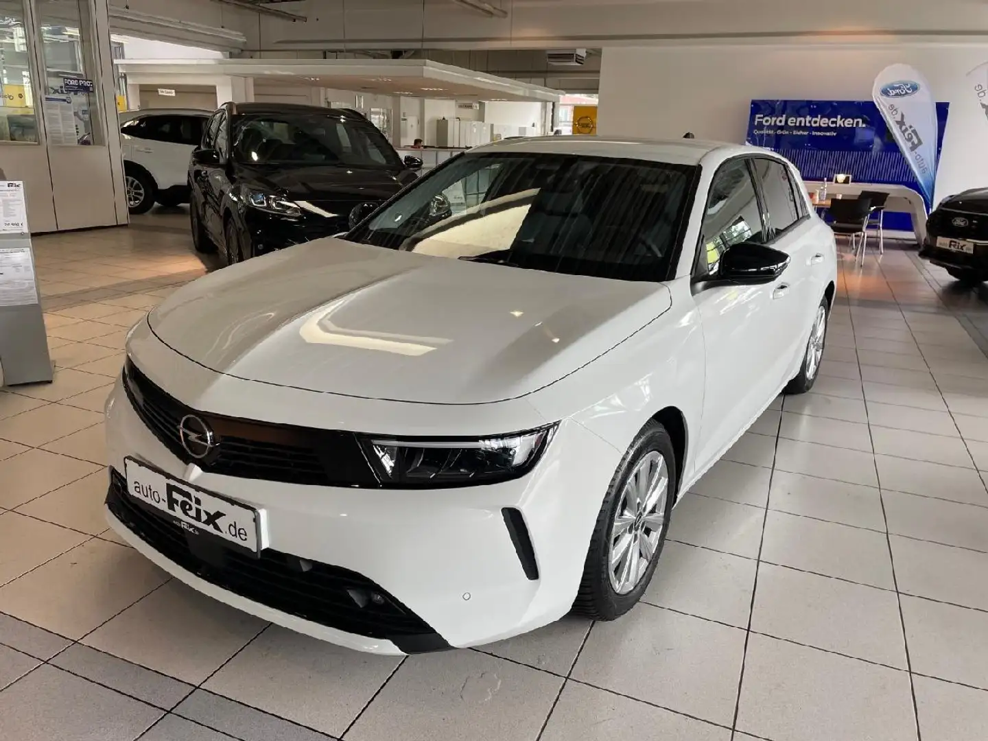 Opel Astra Astra L Lim. 5-trg. Elegance Weiß - 1