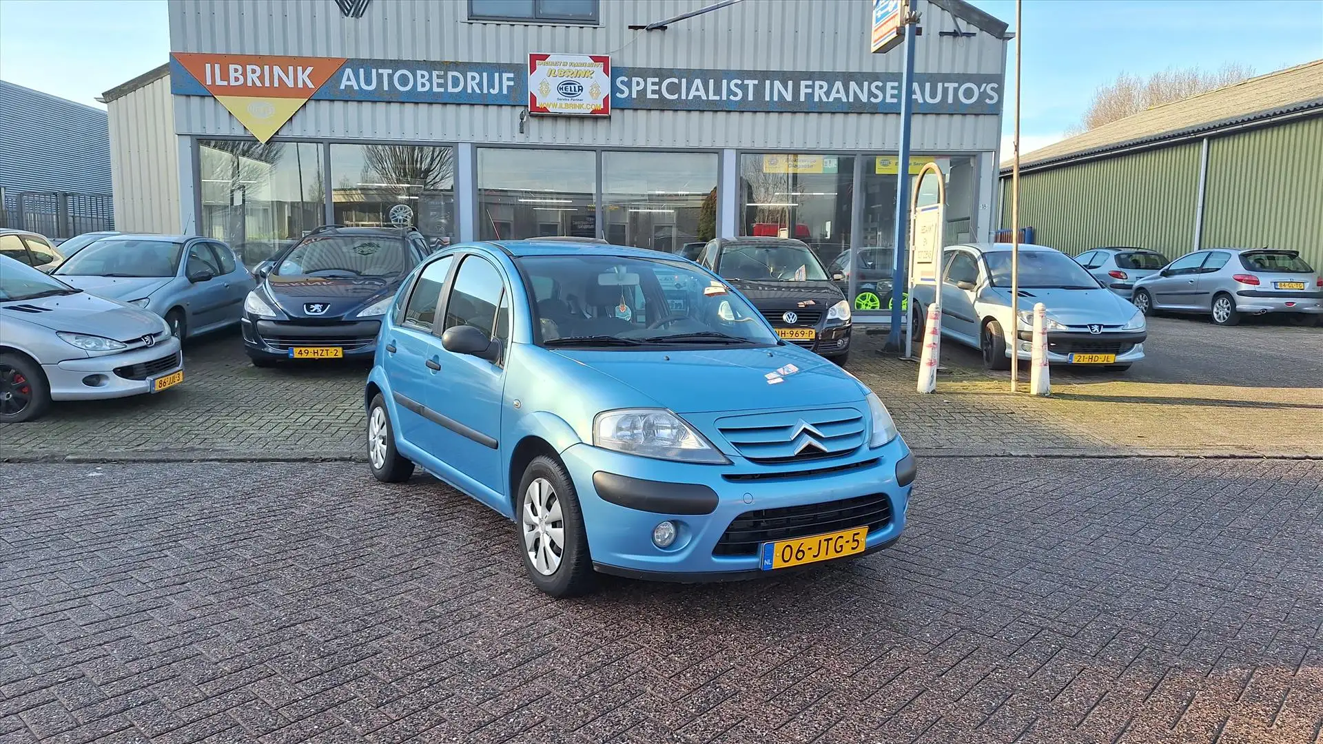 Citroen C3 1.1 Ligne Prestige Airco elekt. pakket, trekhaak Blau - 2