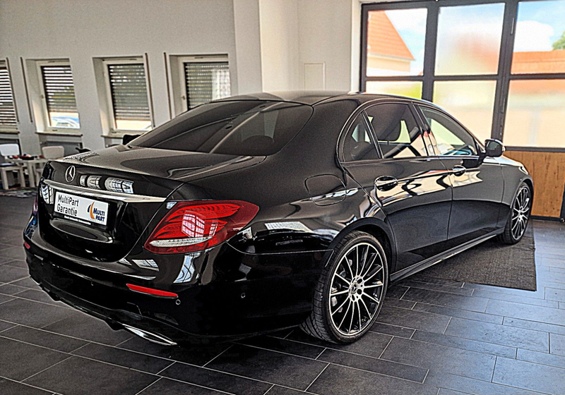 Mercedes-Benz E 350 d AMG/Burmester/Pano/Night/360Kamera/20Zoll — photo 5
