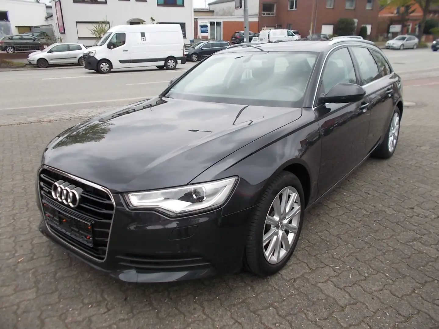Audi A6 Avant 3.0 TDI quattro Grau - 1