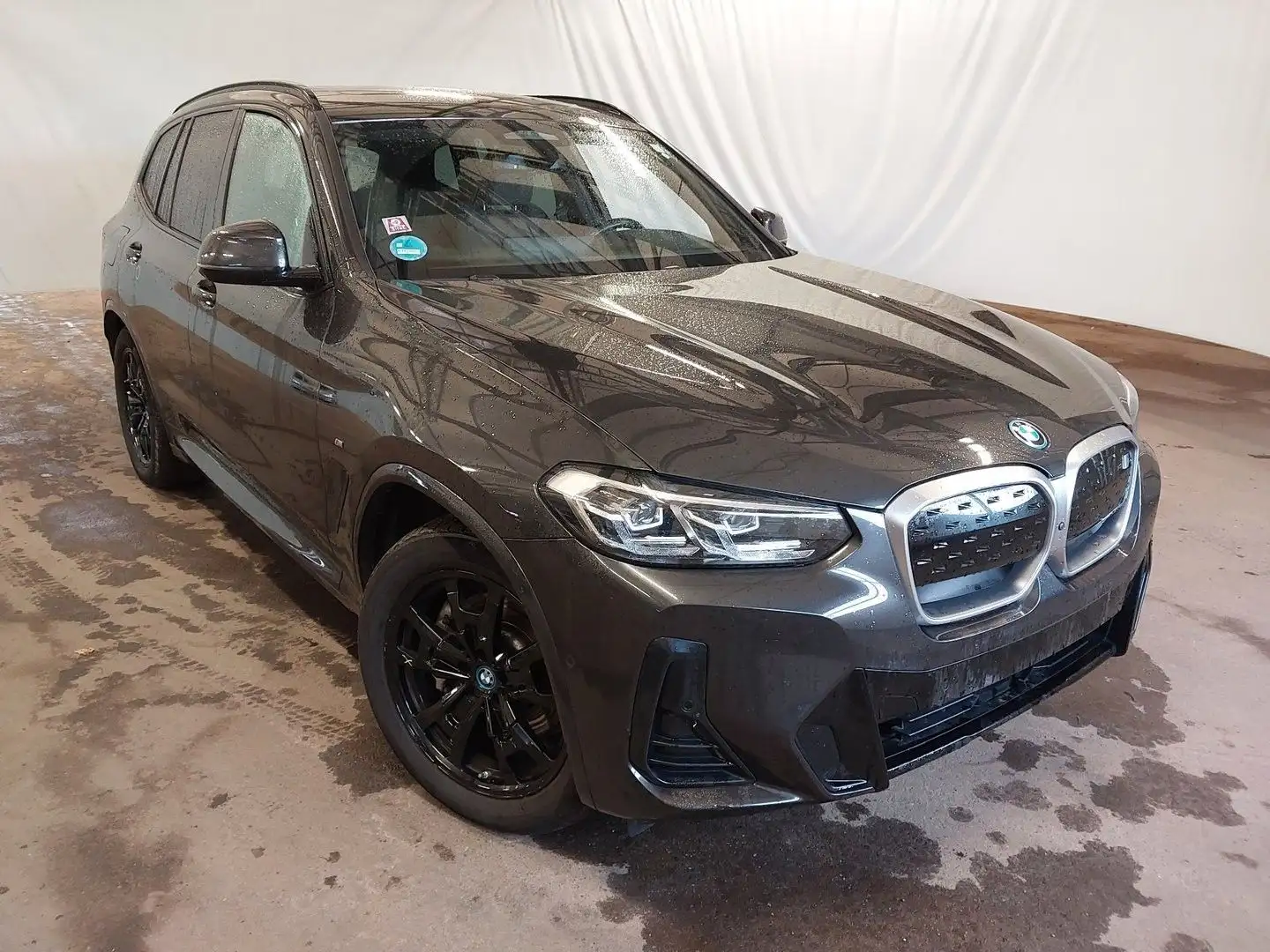 BMW iX3 Impressive M Sport /PANORA / LEDER / HEAD-UP Grau - 2
