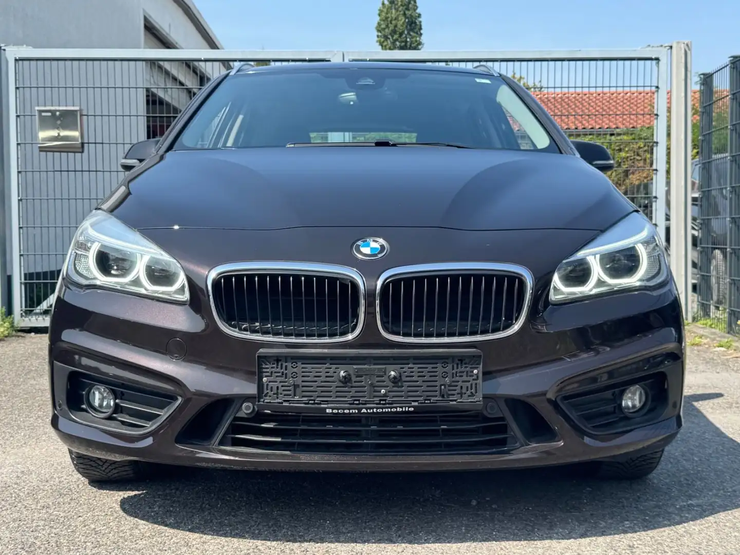 BMW 218 D ADVANTAGE AUTOMATİK NAVI PDC AHK 1 HAND Brun - 1