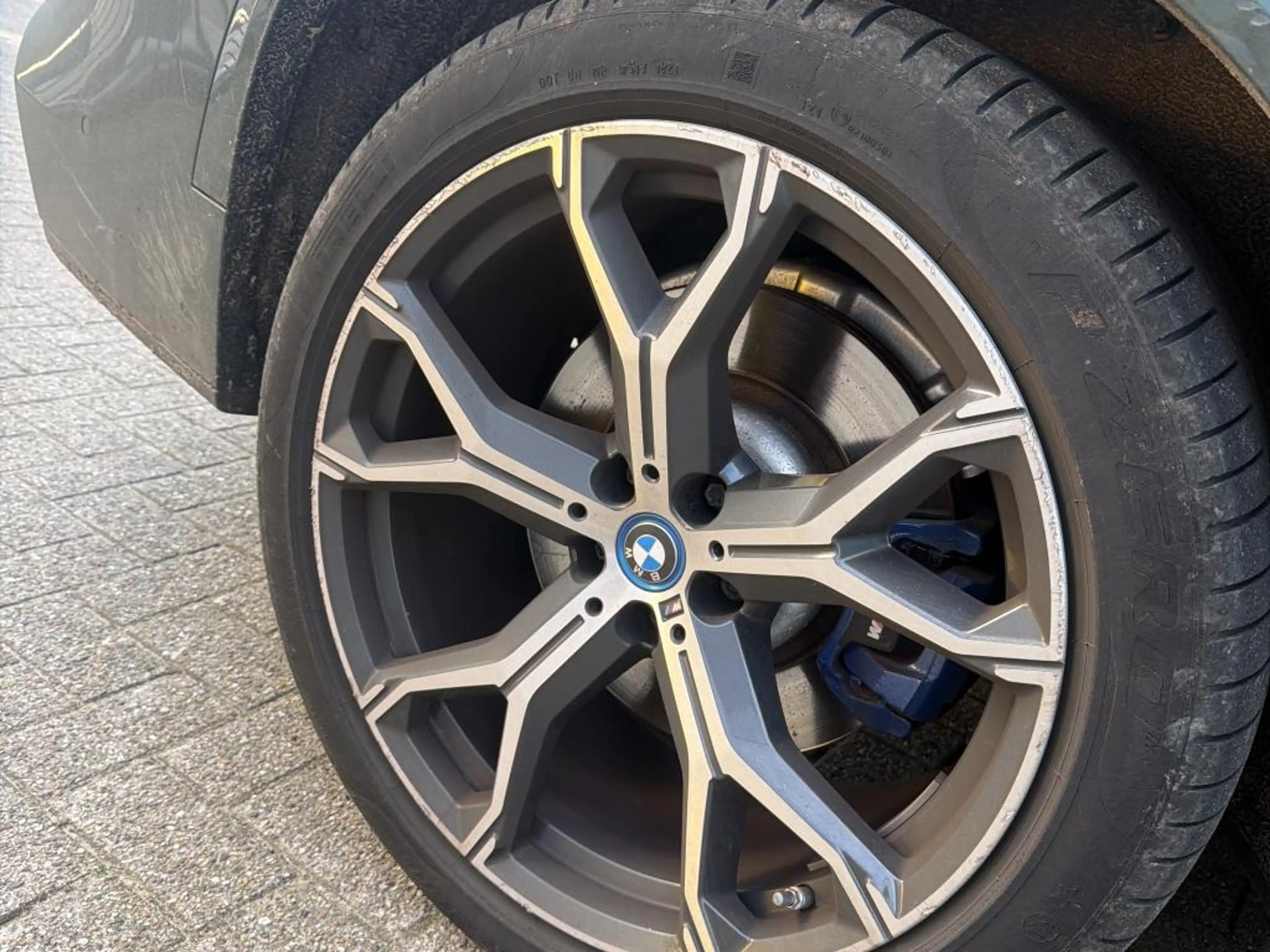 BMW X5 xDrive45e Individual | Malachite Green | 21" | Mas — photo 6