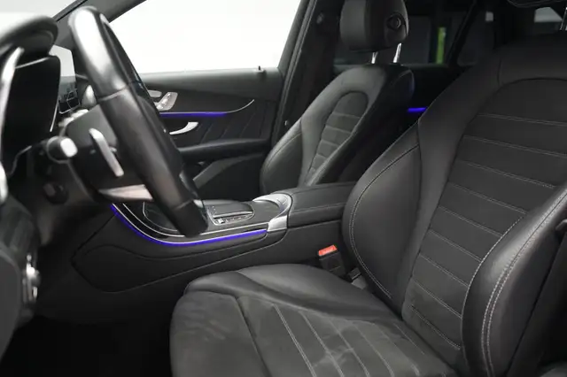 Mercedes-Benz GLC view 8