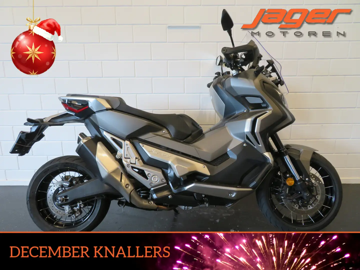 Honda X-ADV 750 ABS DCT NIEUWSTAAT!! Zilver - 1
