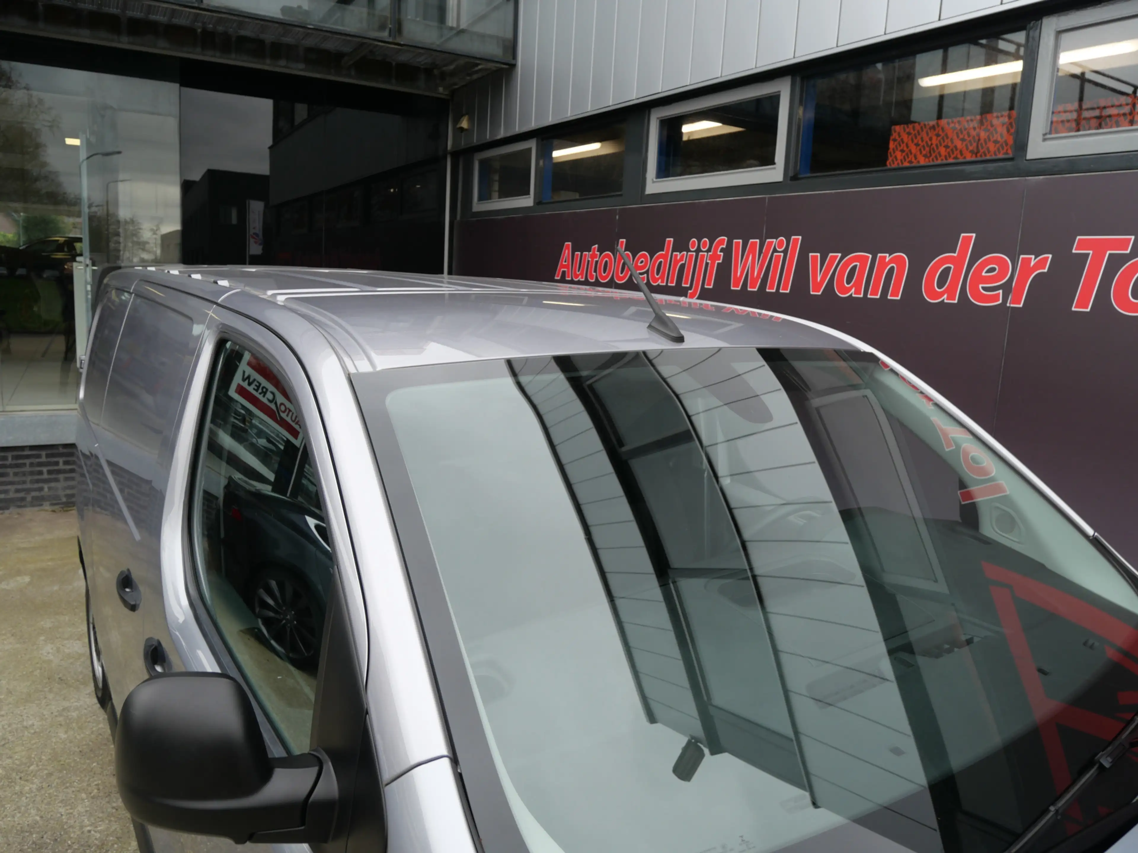 Peugeot e-Expert PREMIUM 75 kWh | LANG | CARPLAY | CRUISE | AIRCO | — photo 4