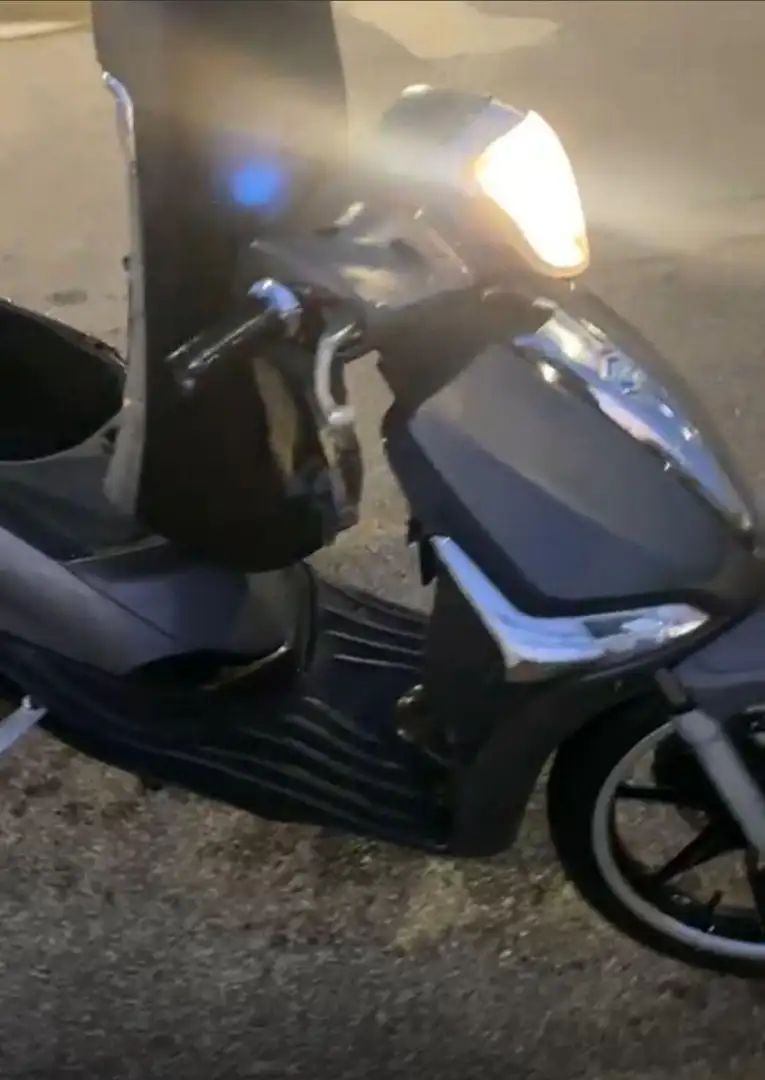 Piaggio Liberty 50 Negru - 2
