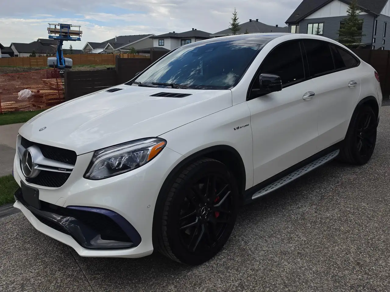 Mercedes-Benz GLE снимка Mercedes-Benz GLE