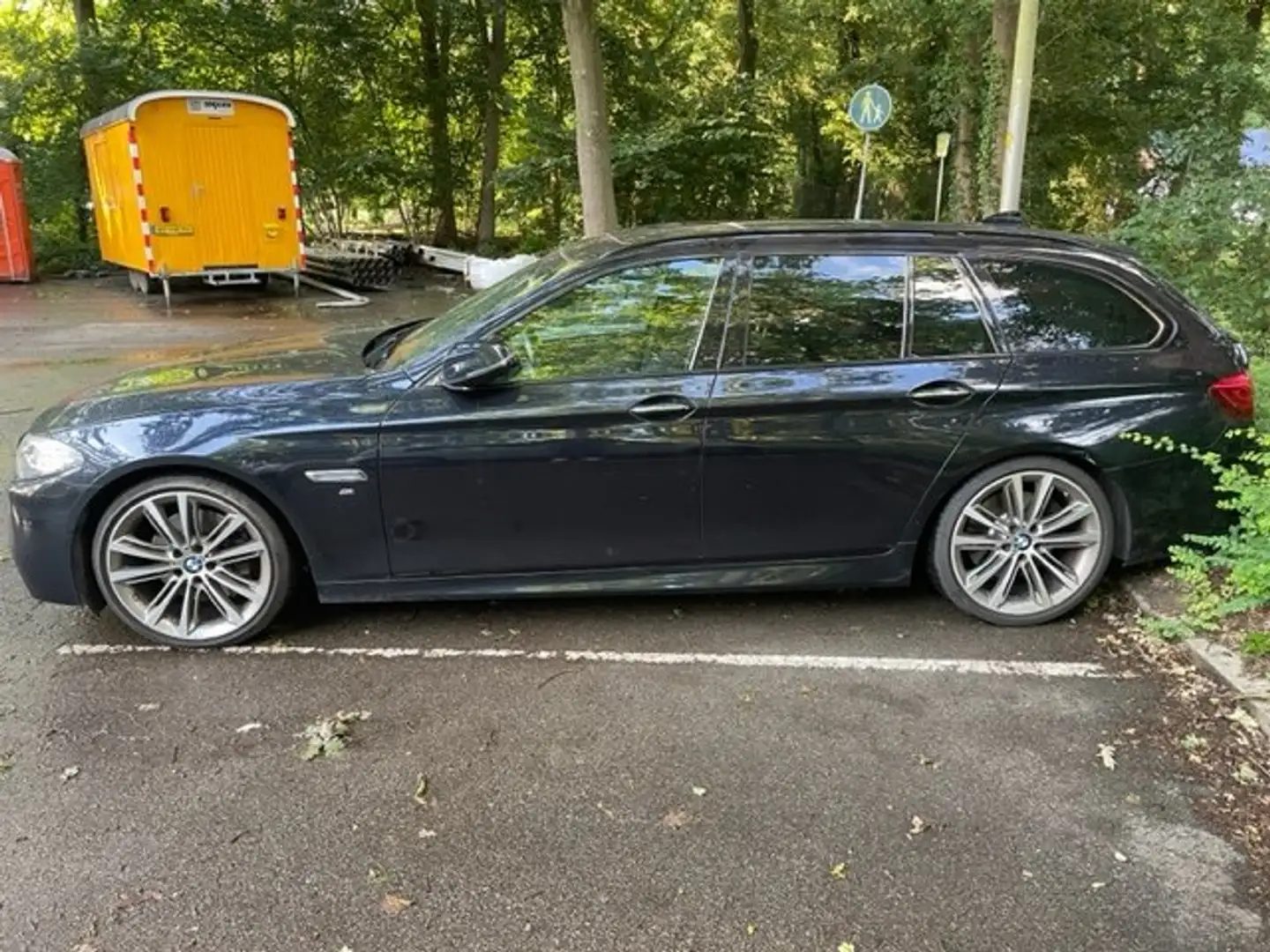 BMW 535 M-PAKET PANORAMA MOTORSCHADEN Černá - 2