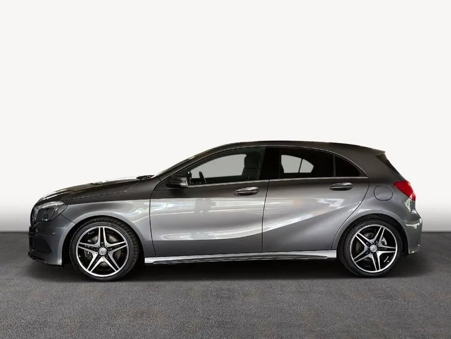 Mercedes-Benz A 220 4Matic Classe AMG-Line Sport Edition 7G-DCT Pano Szary - 1