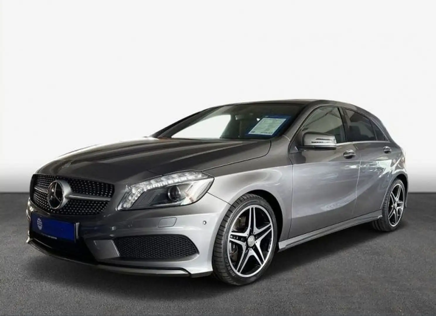 Mercedes-Benz A 220 4Matic Classe AMG-Line Sport Edition 7G-DCT Pano Szary - 2