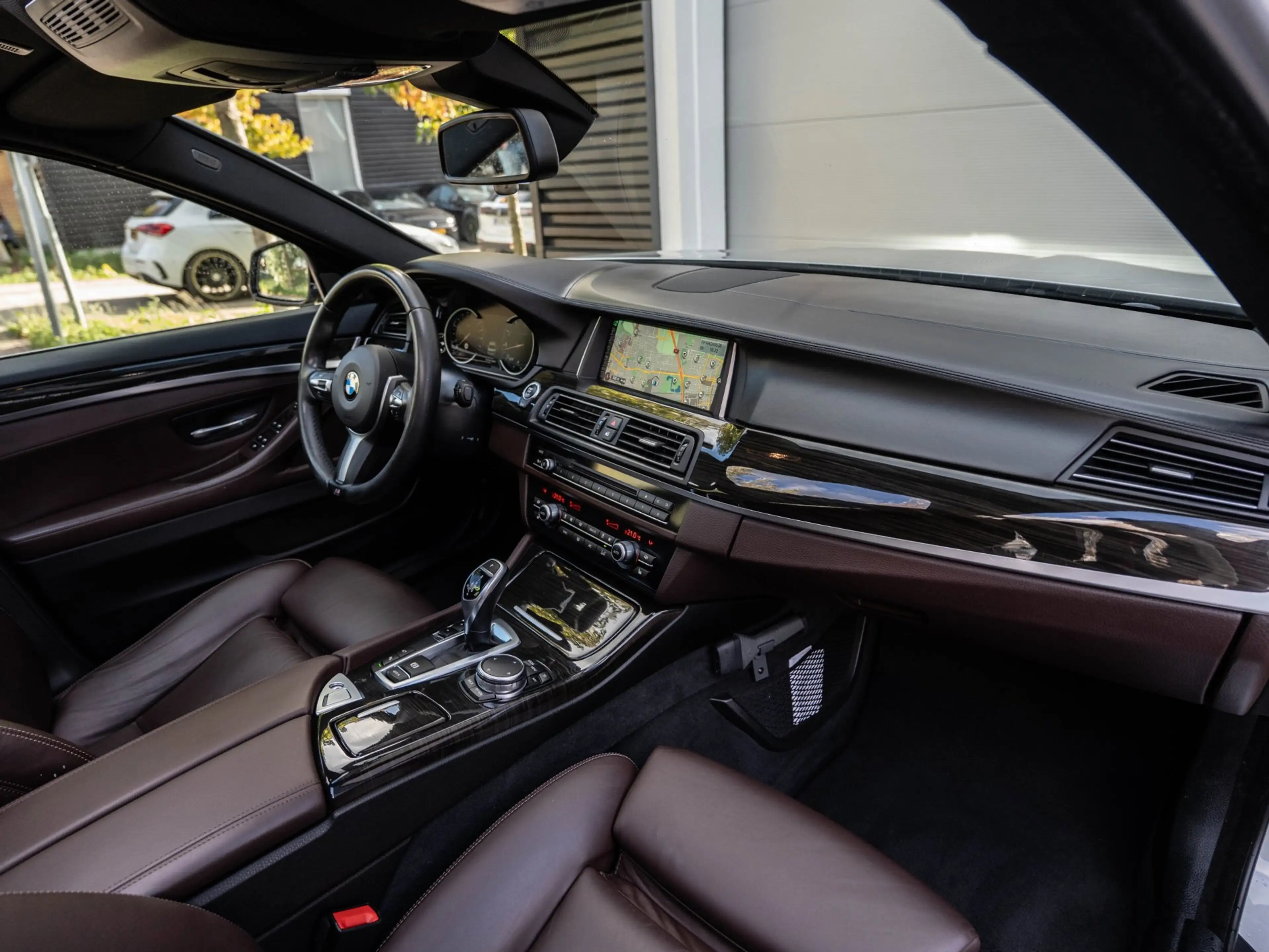 BMW 528 5-serie 528i High Executive H&K/Dak/HuD/Camera — photo 19