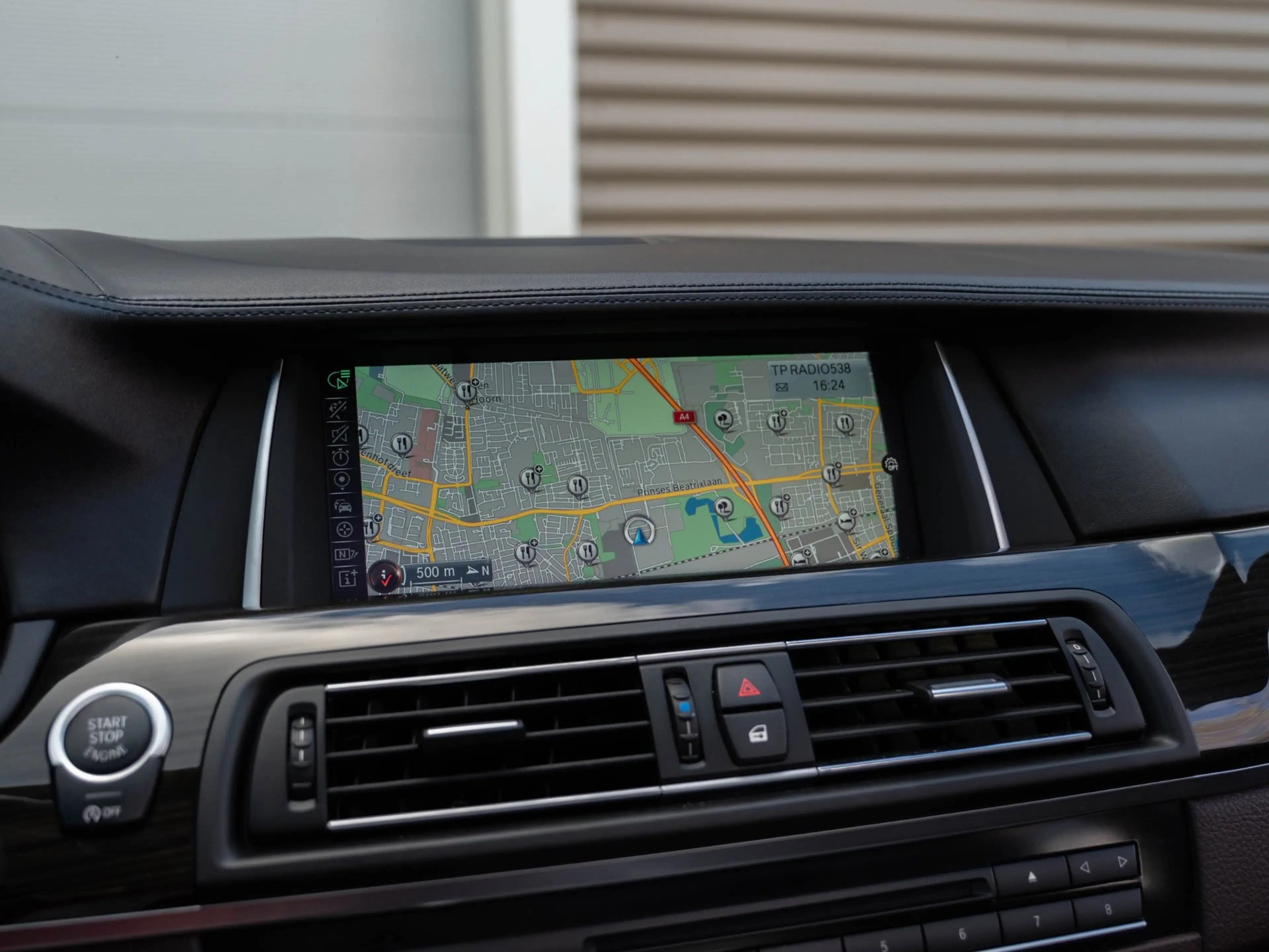 BMW 528 5-serie 528i High Executive H&K/Dak/HuD/Camera — photo 28