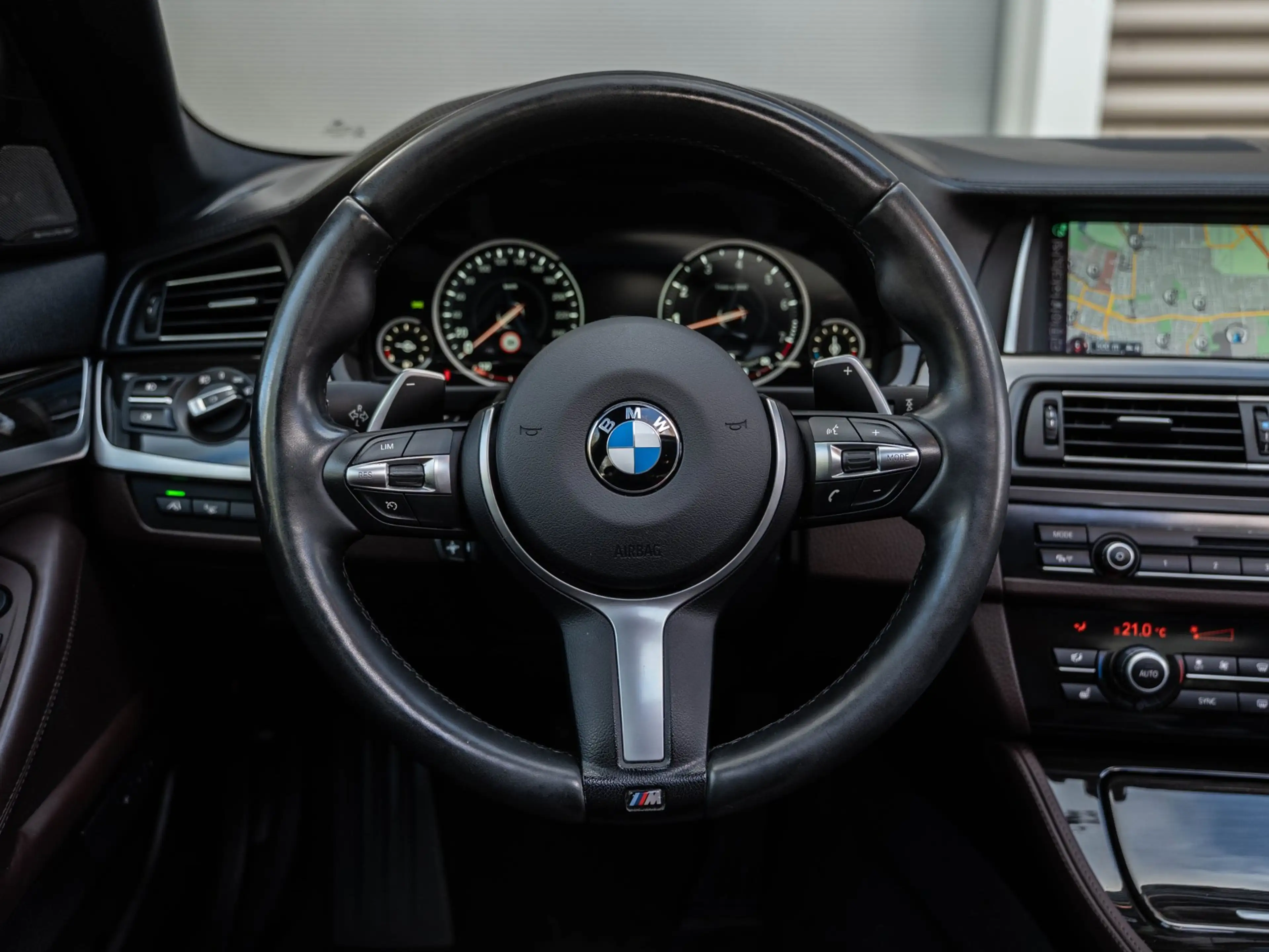 BMW 528 5-serie 528i High Executive H&K/Dak/HuD/Camera — photo 20