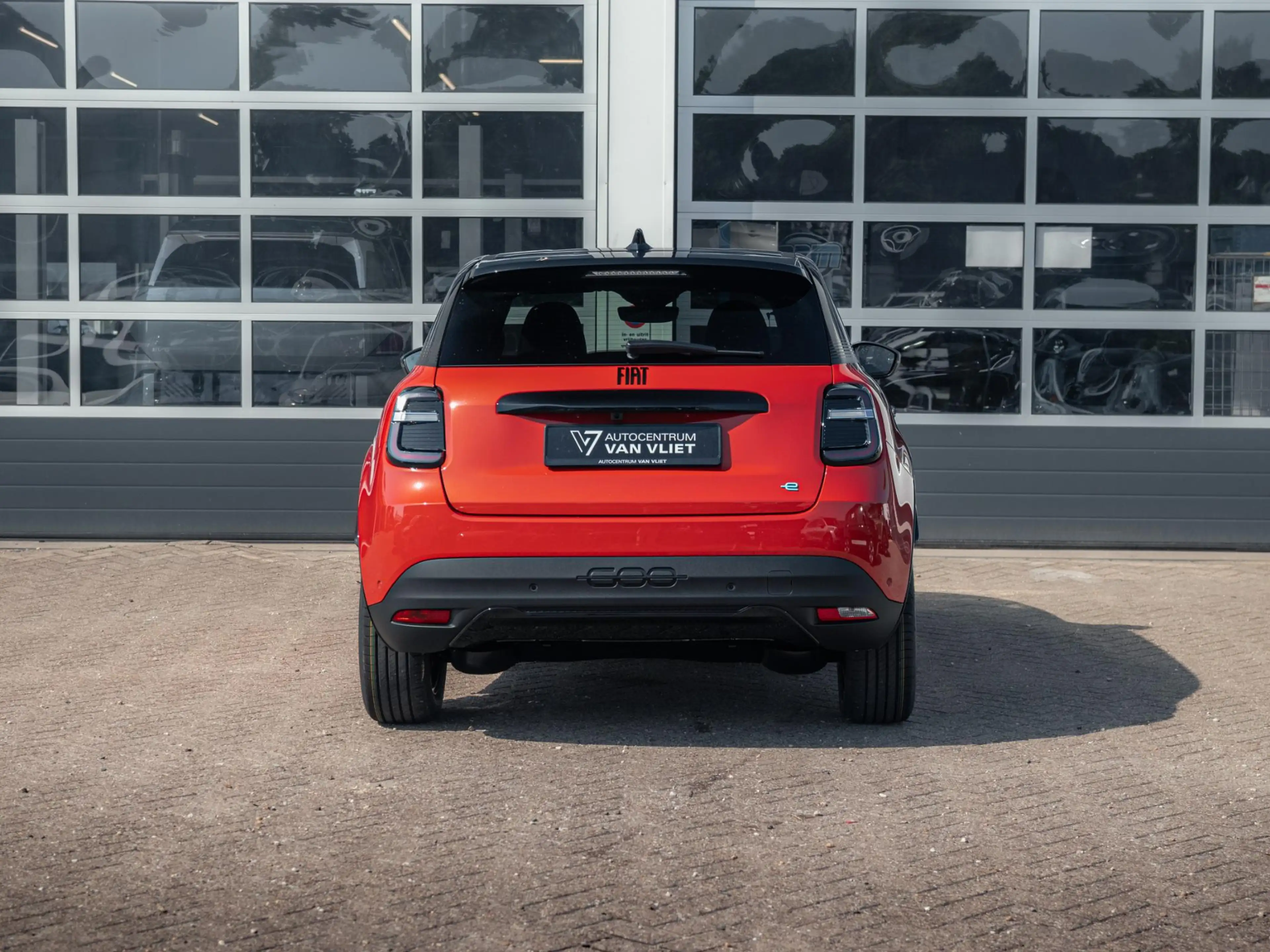 Fiat 600e Sport 54 kWh — photo 7