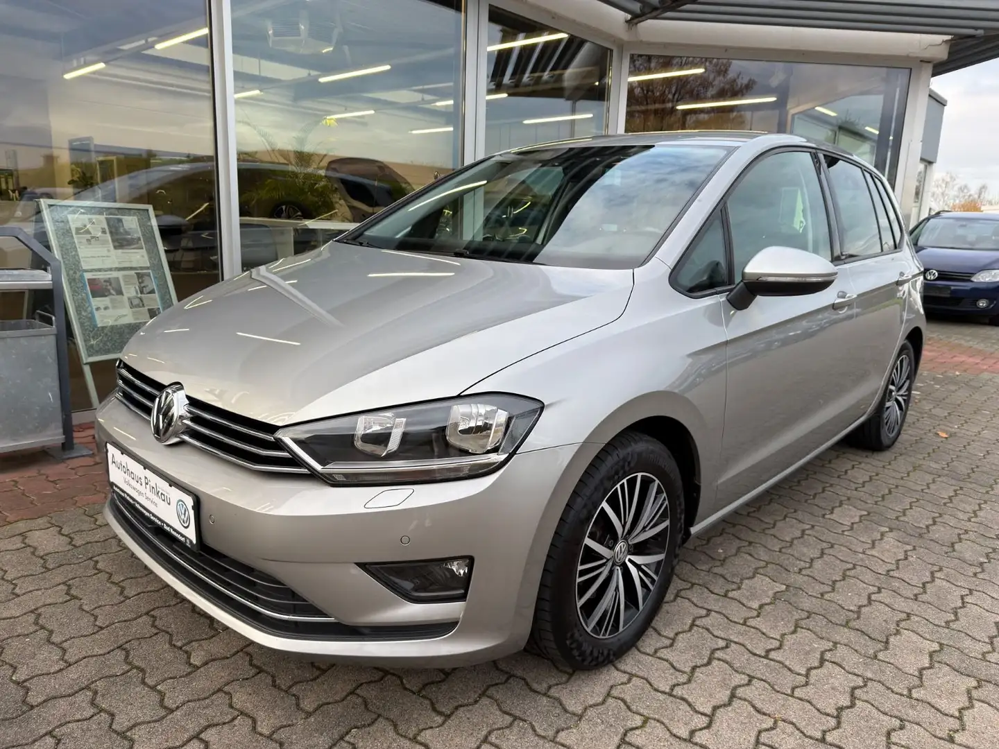 Volkswagen Golf Sportsvan 1.4TSI DSG Allstar AHK Kamera ACC Silber - 1