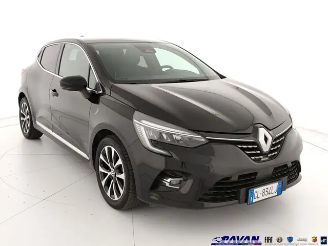 Renault Clio view 3