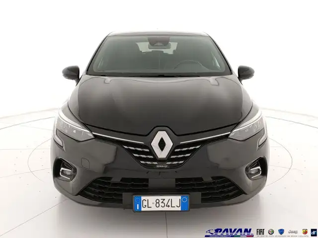 Renault Clio view 2