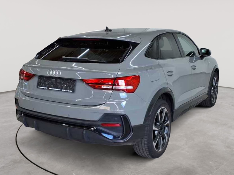 Audi Q3 Q3 45 TFSIe Sportback S tronic S line Navi AHK — photo 4