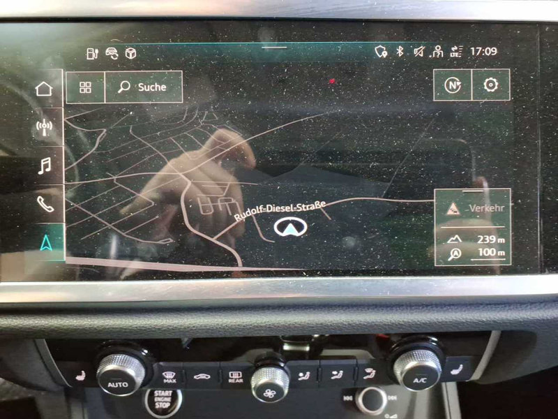 Audi Q3 Q3 45 TFSIe Sportback S tronic S line Navi AHK — photo 12