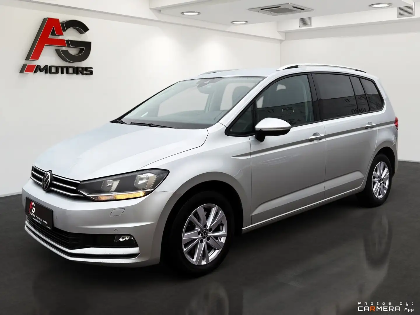 Volkswagen Touran 2,0 TDI Comfortline ACC/Virtual Cockpit/AHK/SHZ/S Silber - 1
