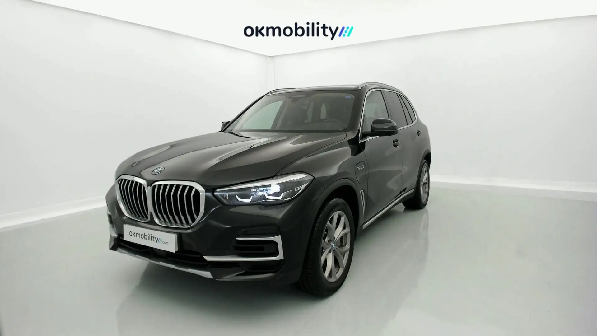 BMW X5 xDrive 45e Negro - 1