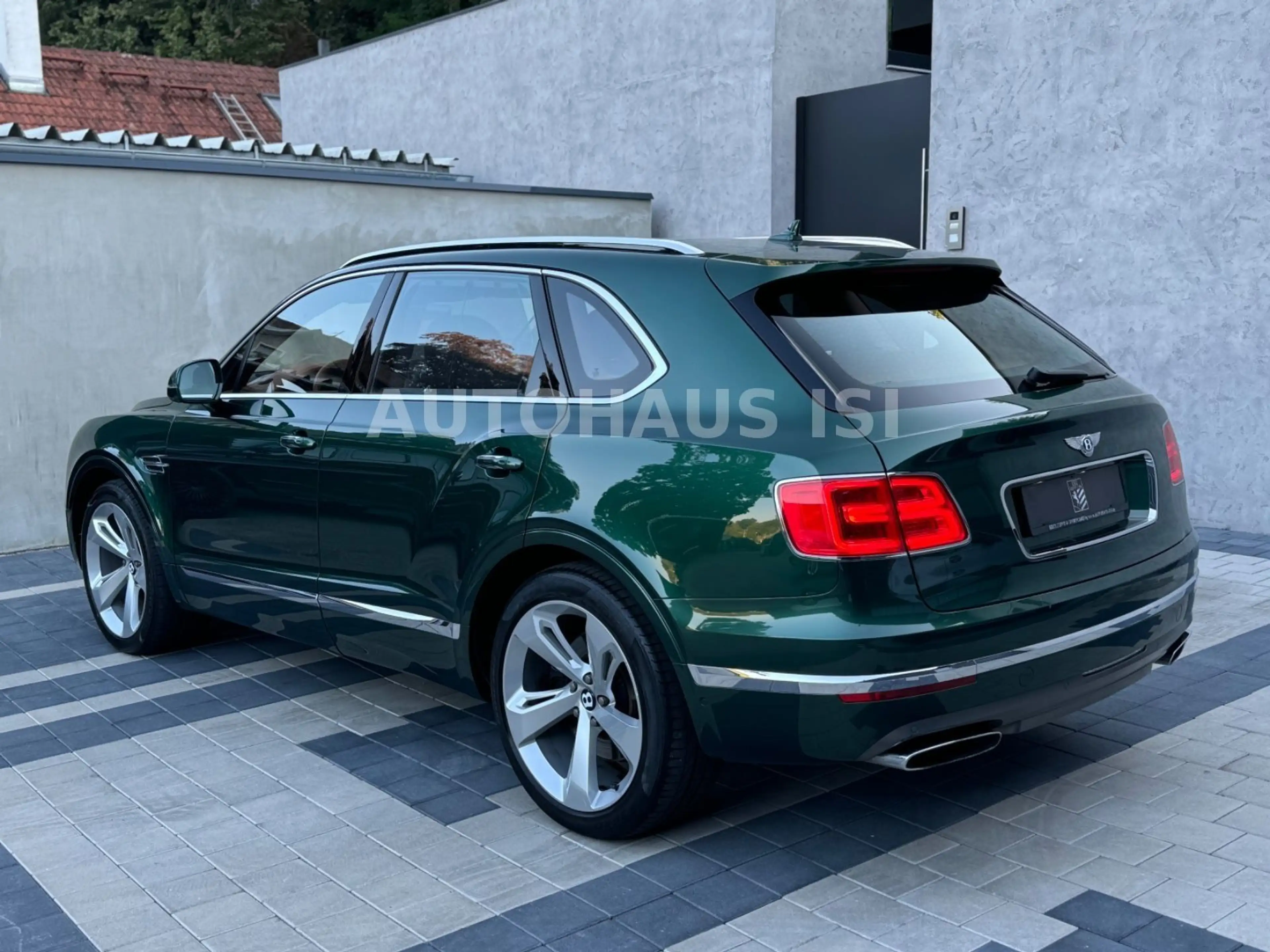 Bentley Bentayga 6.0 W12 MULLINER, 22" PANO, AHK, ACC — photo 4