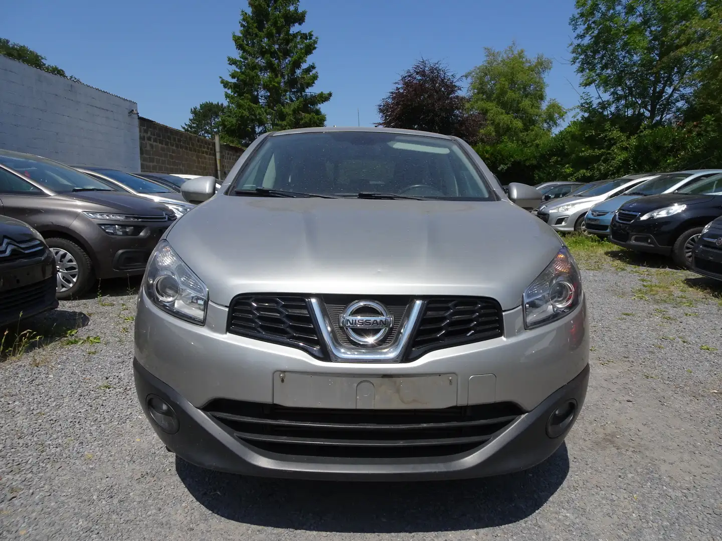 Nissan Qashqai 1.6 dCi 2WD Tekna+N.Connect ISS Gris - 1