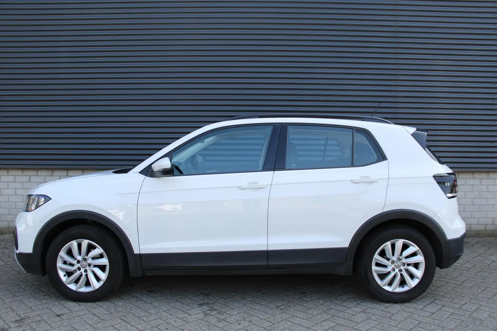 Volkswagen T-Cross T-Cross Style 115pk I Camera I Stoelverwarming I T Wit - 2