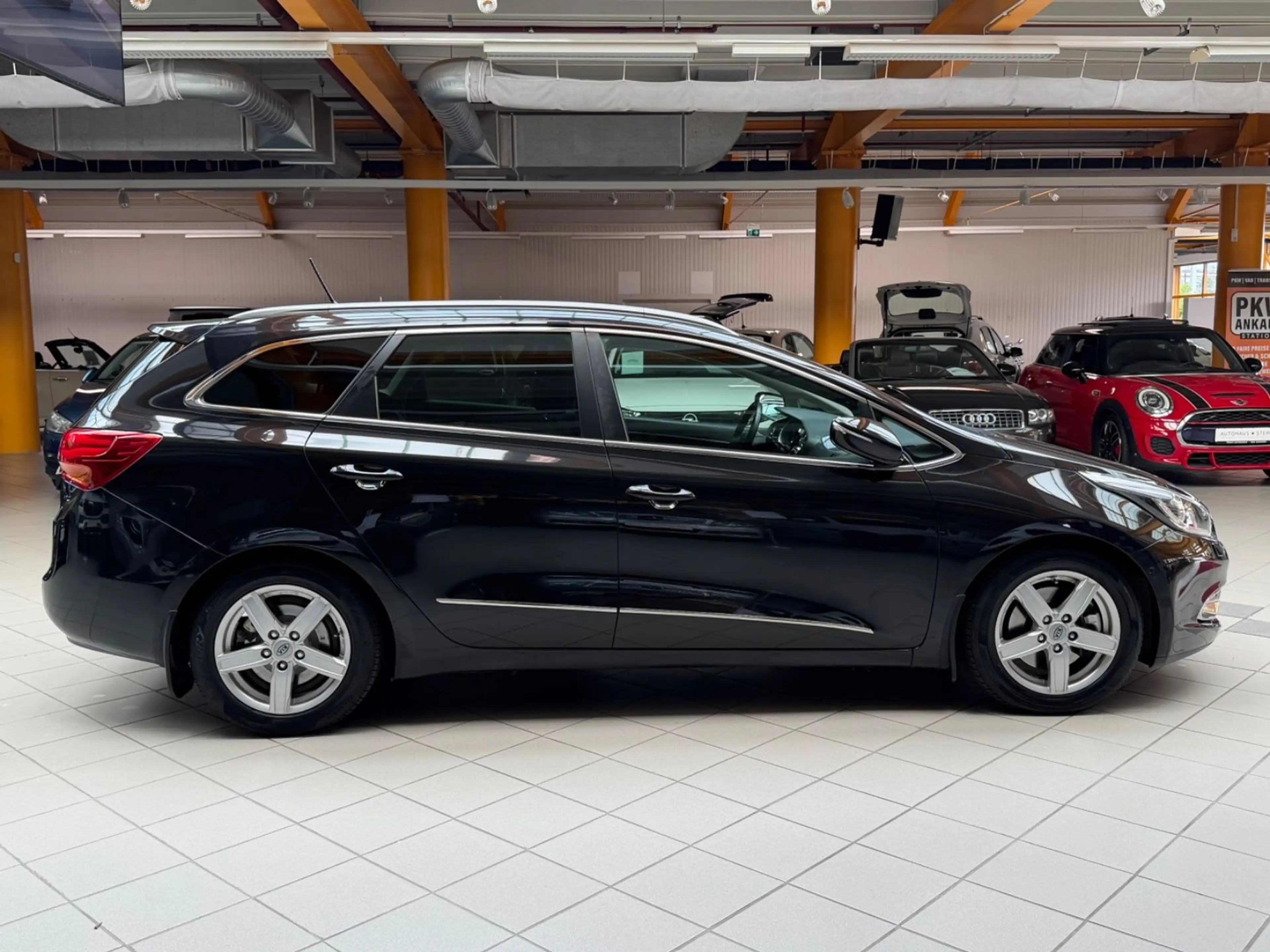 Kia Ceed SW / cee'd SW Ceed Kombi Platinum Edition|Kamera|Xenon|LHZ|AHK — photo 7