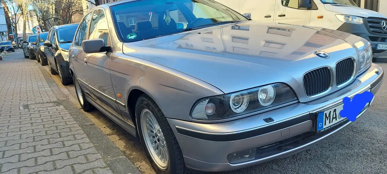 BMW 528i, foto 9
