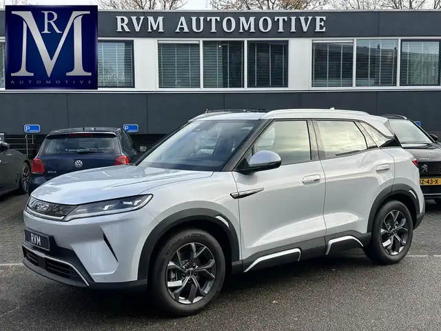 BYD Atto 2 Boost 45 kWh VAN: €32.900,- VOOR: €30.770,- UW EIN