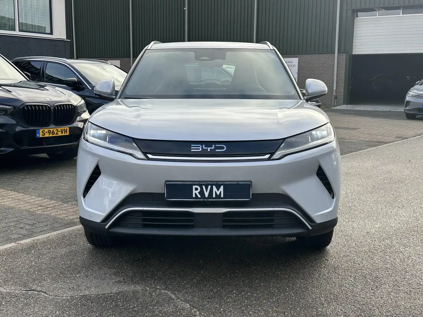 BYD Atto 2 Boost 45 kWh VAN: €32.900,- VOOR: €30.770,- UW EIN - 2