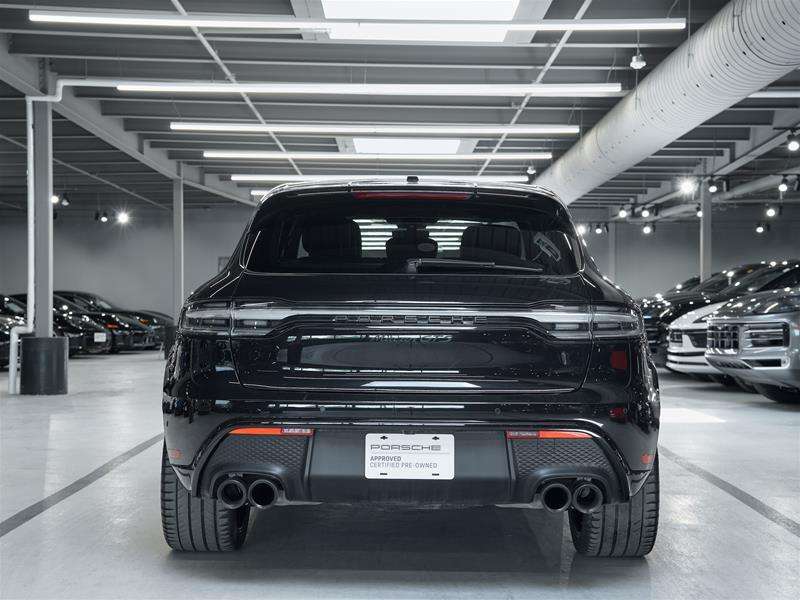 2023 Porsche Macan GTS alt 4