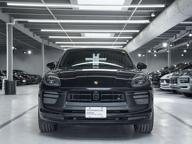 2023 Porsche Macan GTS thumb 6