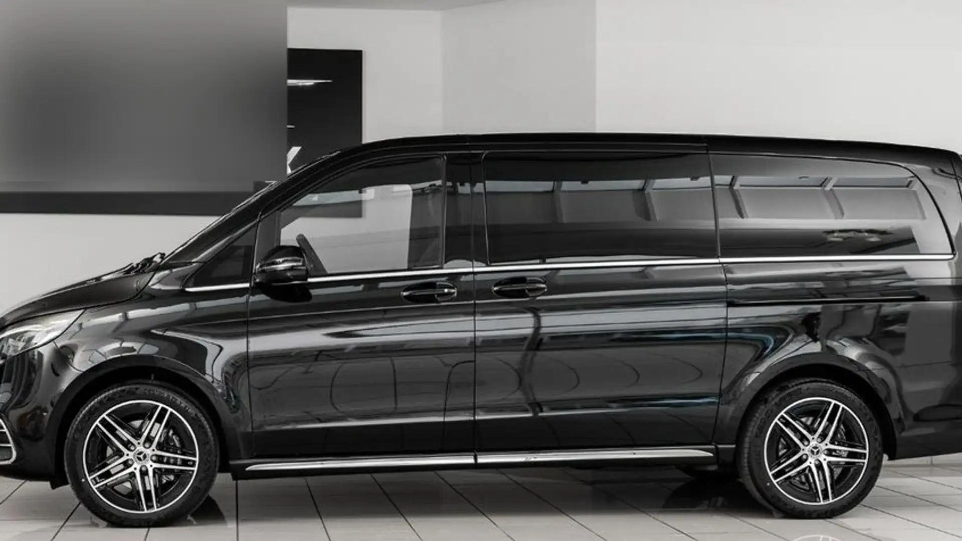 Mercedes-Benz V 300d Compacto Avantgarde Чорний - 2